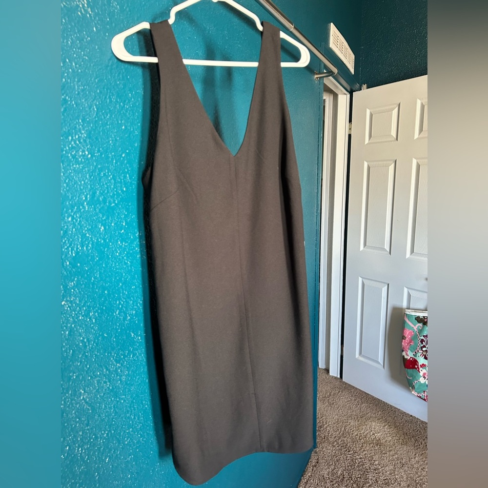 Banana republic black mini dress size 14 with tags still on it